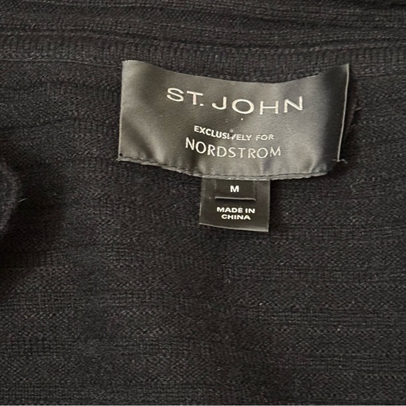 St. John Exclusively for Nordstrom 100% Cashmere  Cardigan Sweater Medium Black - Picture 6 of 10